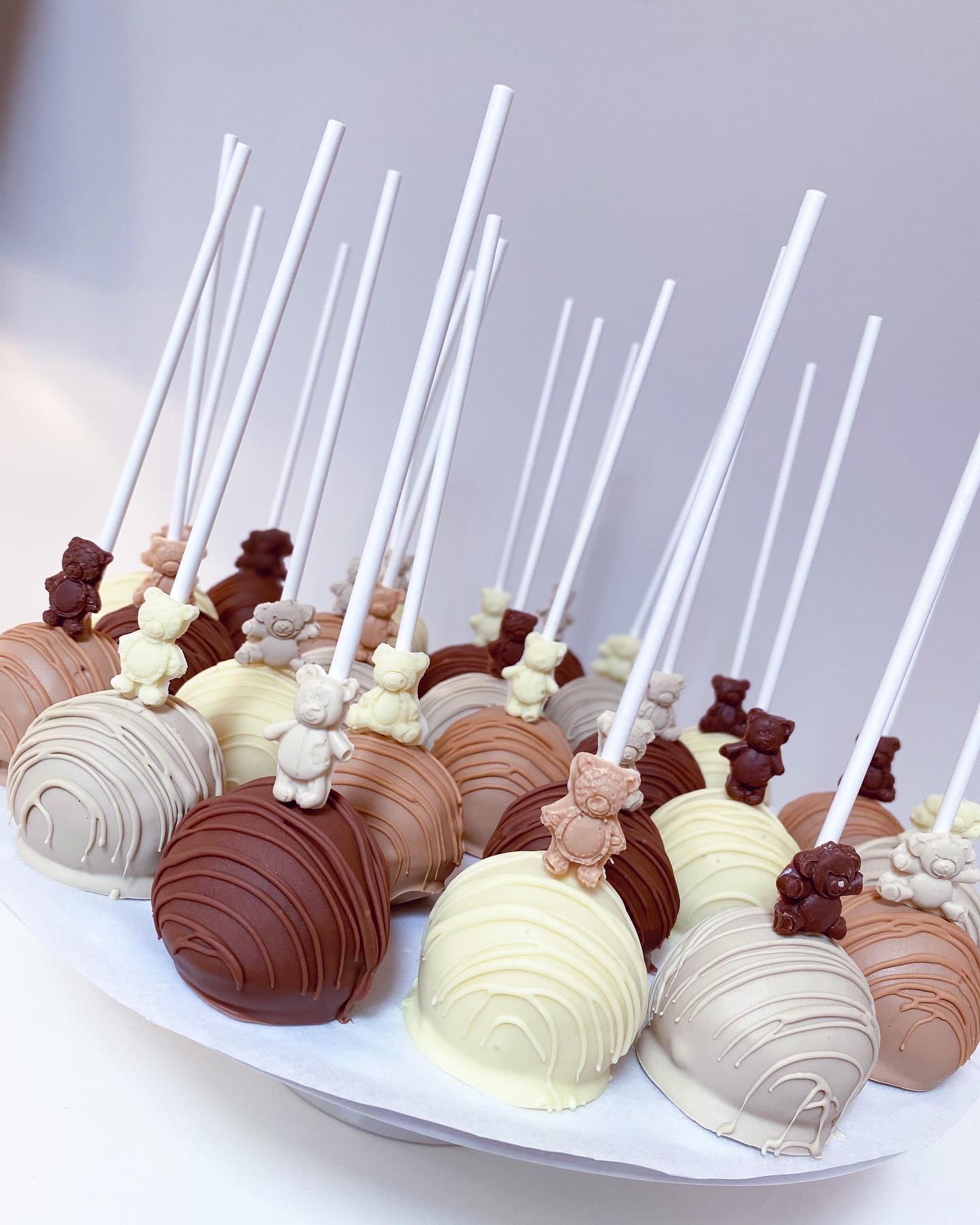 Baby Shower Cake Pops